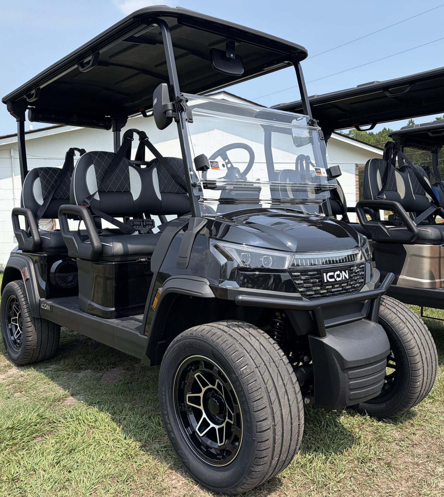 2026 ICON I40FX Black